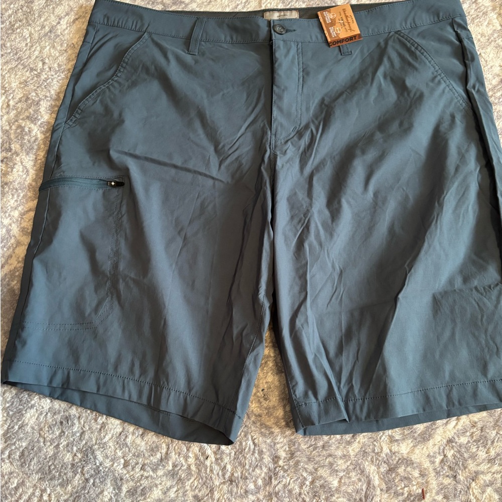 Weatherproof Men's Cargo Shorts in Slate Blue size 40 - NWT